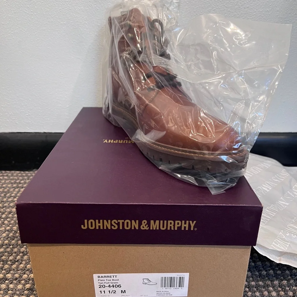 Johnston & Murphy Men's Barrett Leather Plain Toe Boot